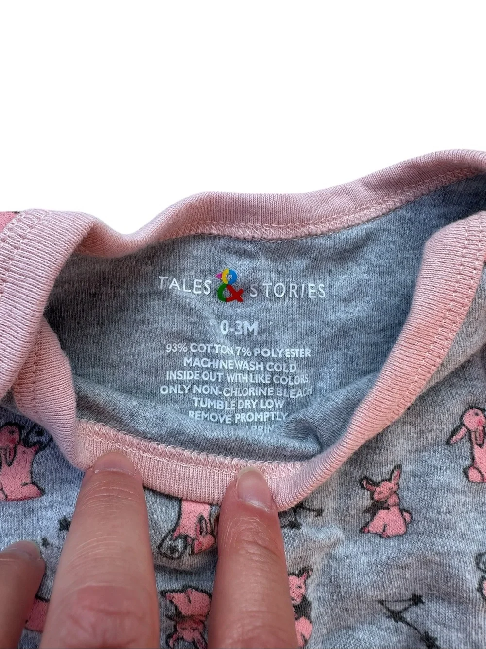 Short sleeve onesie bodysuit lot (various brands) size 0-3 months Disney, stars